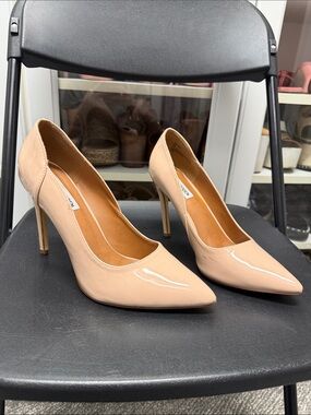 Steve Madden Nude Patent Pointed-Toe Stiletto Pumps